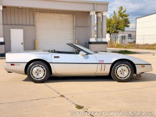 Chevrolet Corvette L98 | Manuál | 23 542 mil 1986