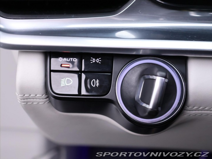 Porsche Panamera 4,0 V8 310kW Chrono Bose 2017