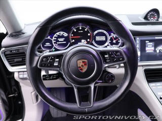 Porsche Panamera 4,0 V8 310kW Chrono Bose 2017