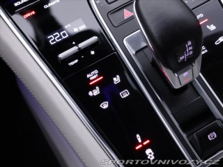 Porsche Panamera 4,0 V8 310kW Chrono Bose 2017