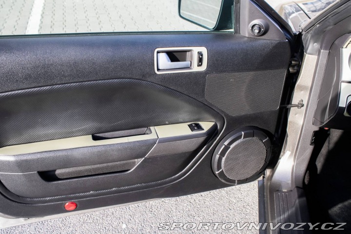 Ford Mustang 155kW (2004) / AJ NA SPL 2004