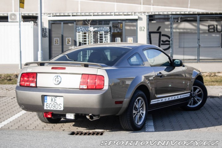 Ford Mustang 155kW (2004) / AJ NA SPL 2004