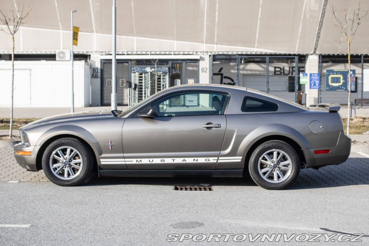 Ford Mustang 155kW (2004) / AJ NA SPL 2004