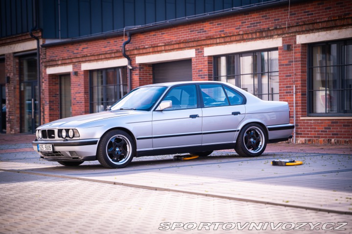 BMW M5 3,8 250kw 1992