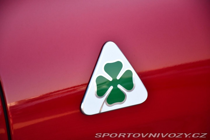 Alfa Romeo Stelvio 2.9V6 Bi-T.382 kW QUADRIF 2024