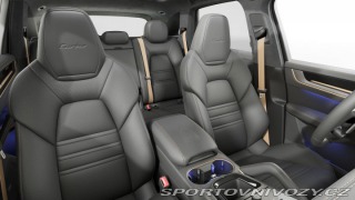 Porsche Cayenne Turbo E-Hybrid 2025