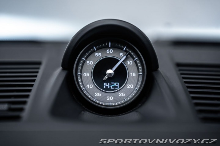 Porsche Ostatní modely Turbo S, Akrapovič 2021