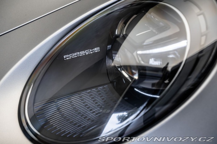 Porsche Ostatní modely Turbo S, Akrapovič 2021