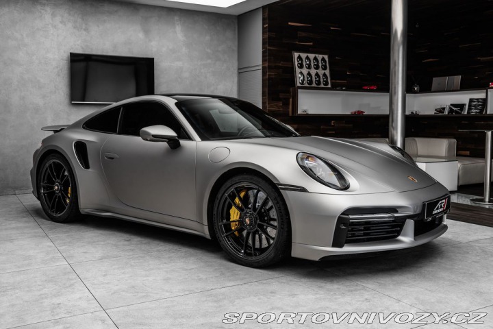 Porsche Ostatní modely Turbo S, Akrapovič 2021