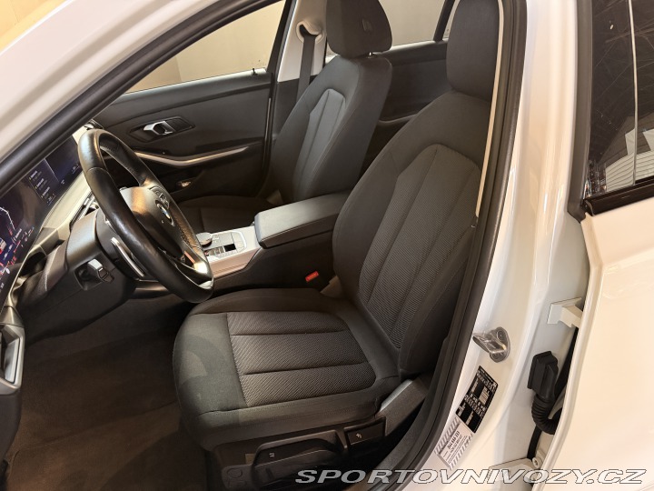 BMW 3 320d, ZÁRUKA 12/27 2023
