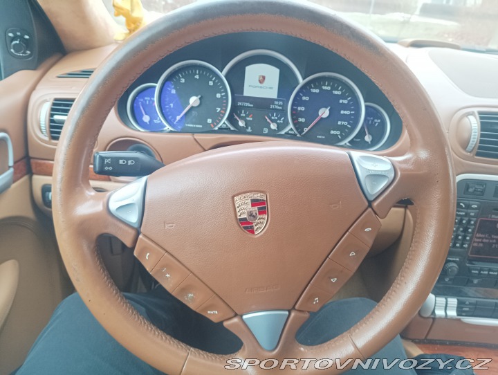 Porsche Cayenne turbo 4.5 V8, 331kw/450hp 2004
