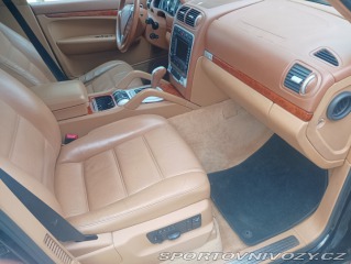 Porsche Cayenne turbo 4.5 V8, 331kw/450hp 2004