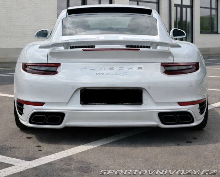 Porsche 911 TURBO S 2017