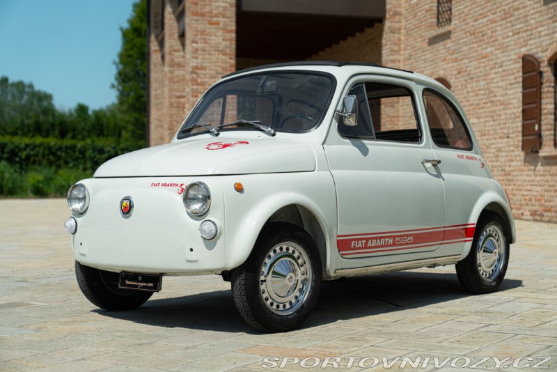 Fiat 500 L "REPLICA ABARTH 595"
