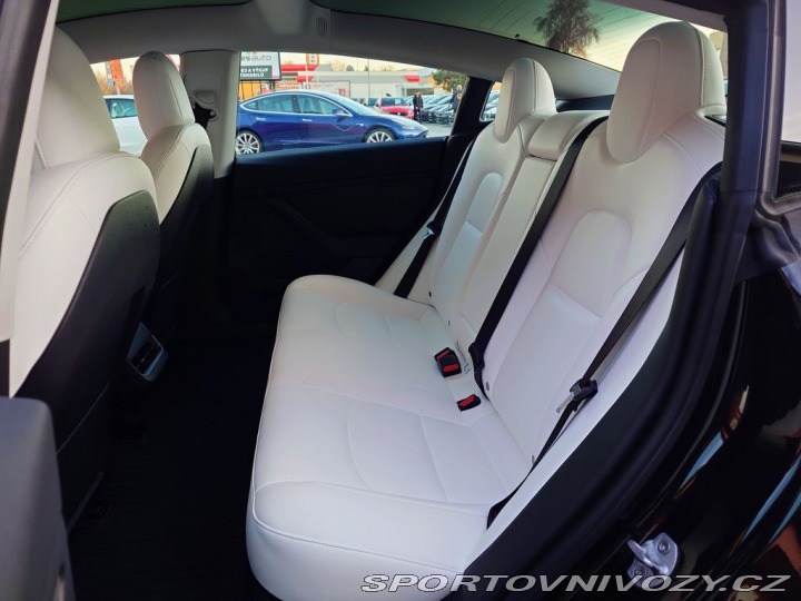 Tesla Model 3 Long Range Dual Motor - 3 2022