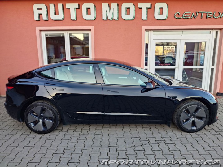 Tesla Model 3 Long Range Dual Motor - 3 2022
