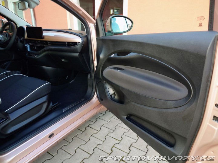 Fiat 500 500e 42 kWh 87 kW (ODPOČE 2023