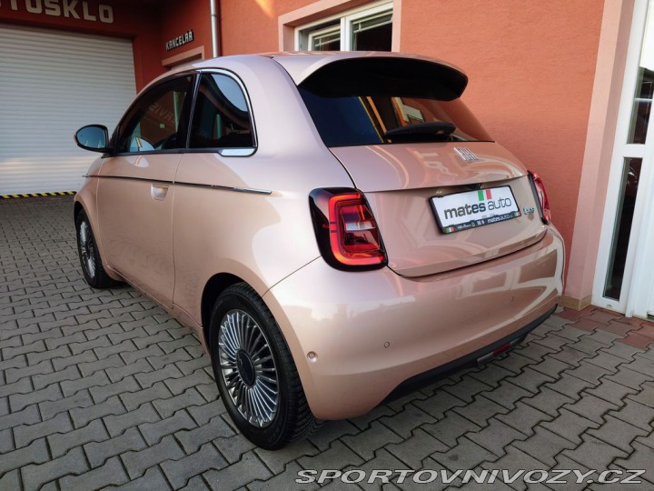 Fiat 500 500e 42 kWh 87 kW (ODPOČE 2023