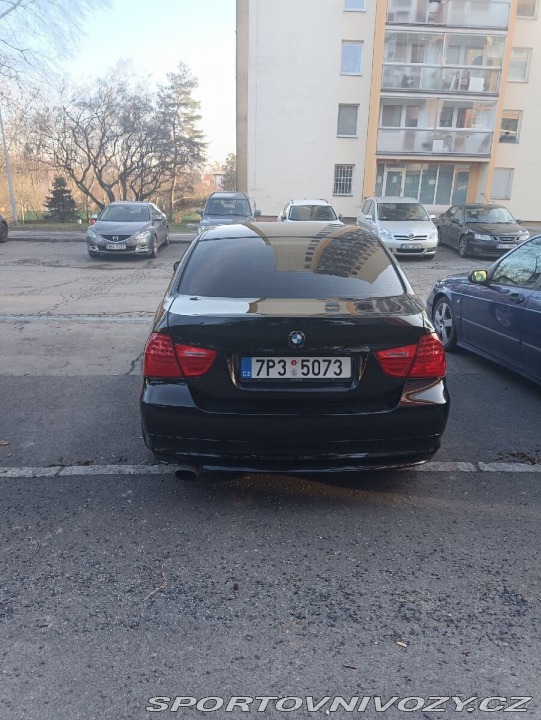 BMW 3 2,0   E90, 320i,125 kW,r. 2009