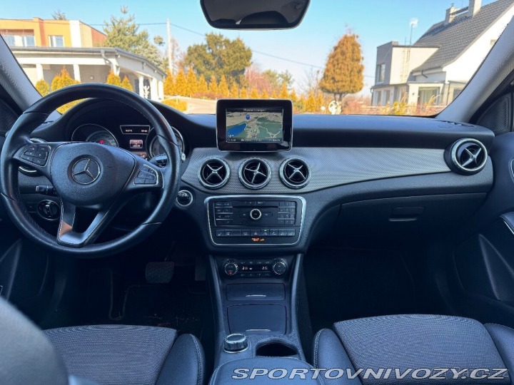 Mercedes-Benz Ostatní modely GLA 200D 4x4 2016