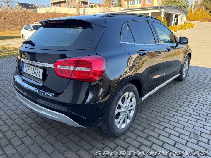 Mercedes-Benz Ostatní modely GLA 200D 4x4 2016