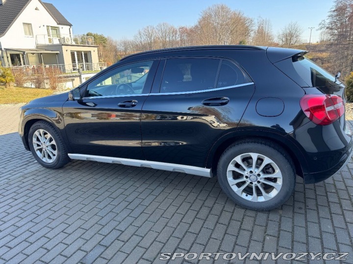 Mercedes-Benz Ostatní modely GLA 200D 4x4 2016