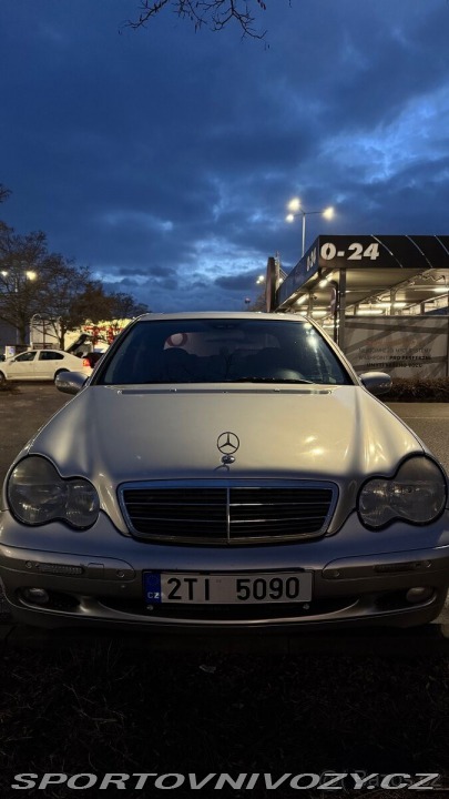 Mercedes-Benz C 2,2   220 CDI (W203) 2003