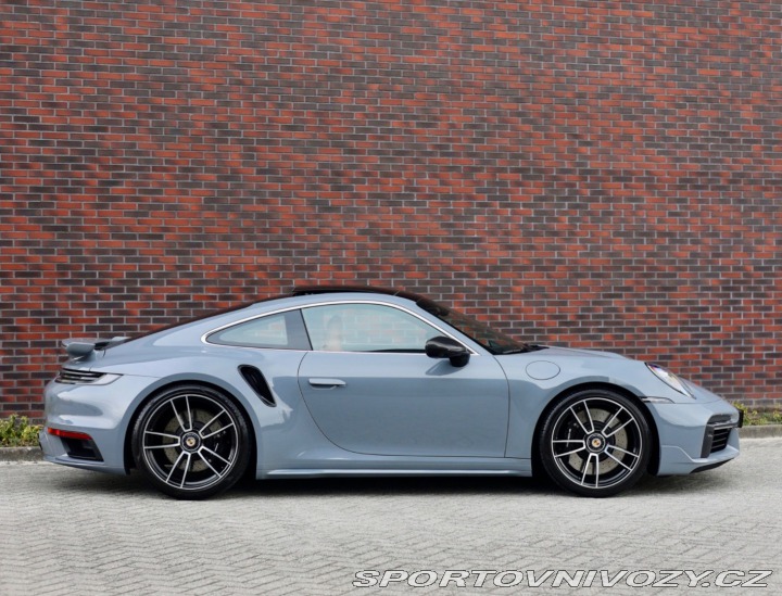 Porsche 911 Turbo PDK 2023