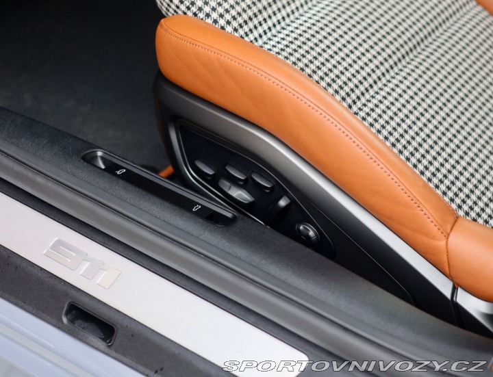 Porsche 911 Turbo PDK 2023