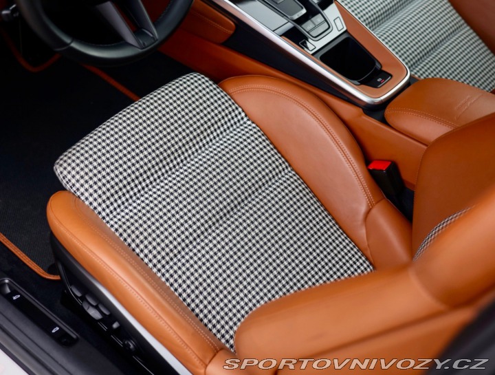 Porsche 911 Turbo PDK 2023