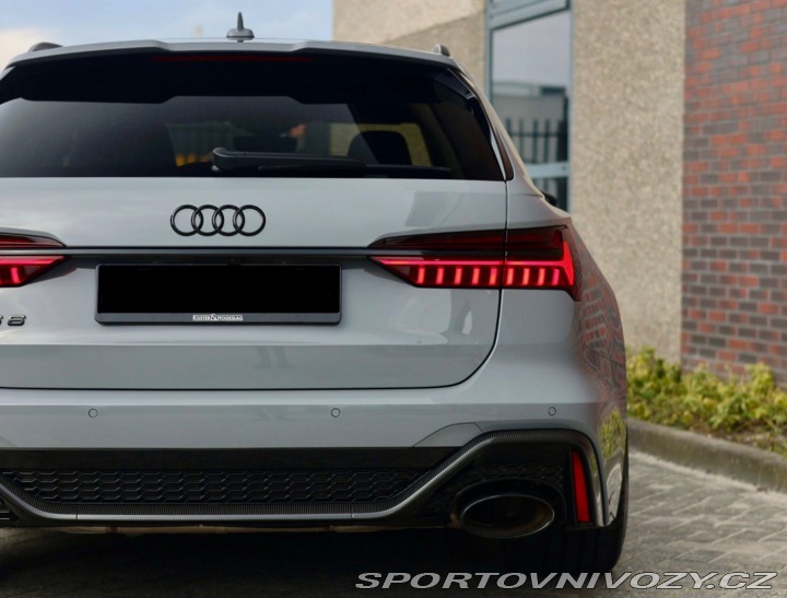 Audi RS6 Avant 4.0 TFSI V8 Quattr 2022