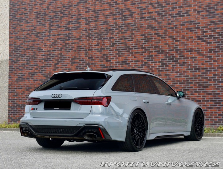 Audi RS6 Avant  4.0 TFSI V8 Quattr 2022