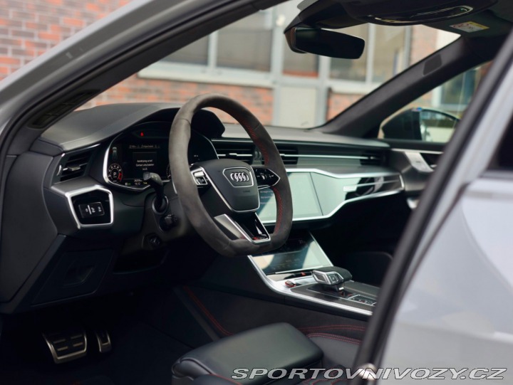 Audi RS6 Avant 4.0 TFSI V8 Quattr 2022