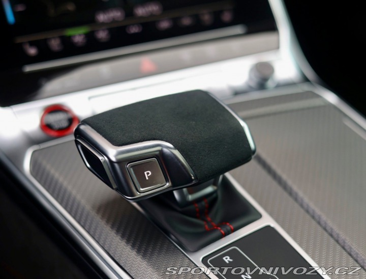 Audi RS6 Avant  4.0 TFSI V8 Quattr 2022