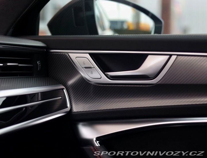 Audi RS6 Avant 4.0 TFSI V8 Quattr 2022