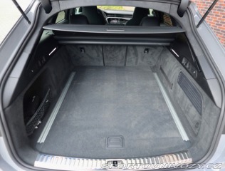 Audi RS6 Avant  4.0 TFSI V8 Quattr 2022