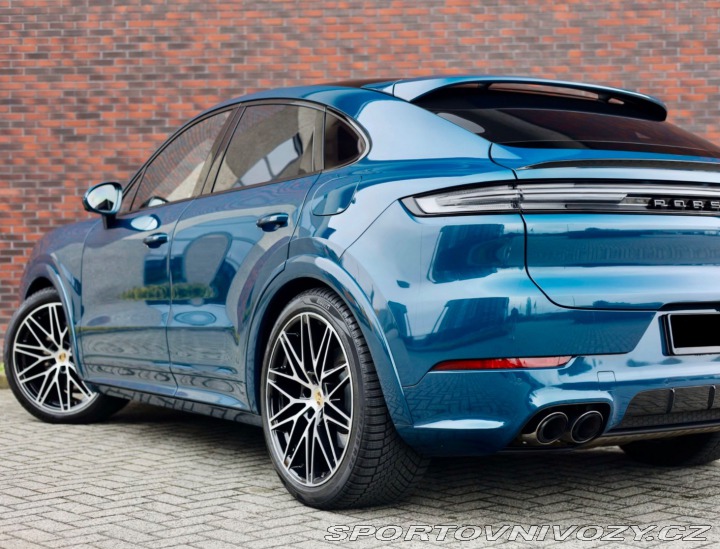Porsche Cayenne Coupe 3.0 V6 E-Hybrid Sp 2024