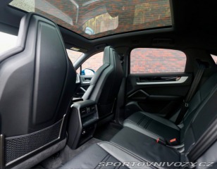 Porsche Cayenne Coupe 3.0 V6 E-Hybrid Sp 2024