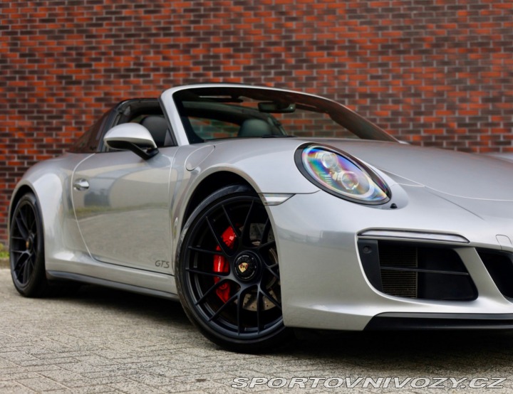 Porsche 911 4 GTS | Sport Chrono - B 2018