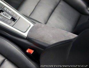 Porsche 911 4 GTS | Sport Chrono - B 2018