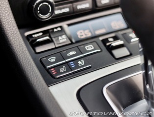 Porsche 911 4 GTS | Sport Chrono - B 2018