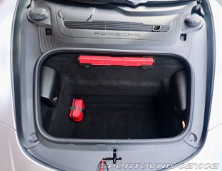 Porsche 911 4 GTS | Sport Chrono - B 2018