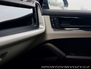 Porsche Cayenne 3.0 V6 E-Hybrid 470PS | 2025