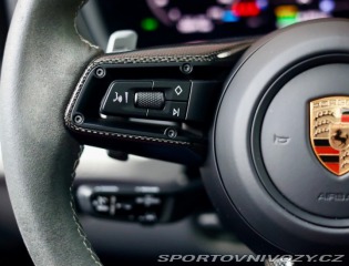 Porsche Cayenne 3.0 V6 E-Hybrid 470PS | 2025