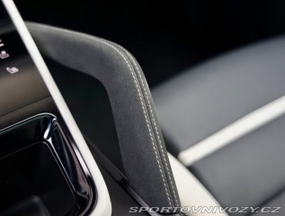 Porsche Cayenne 3.0 V6 E-Hybrid 470PS | 2025