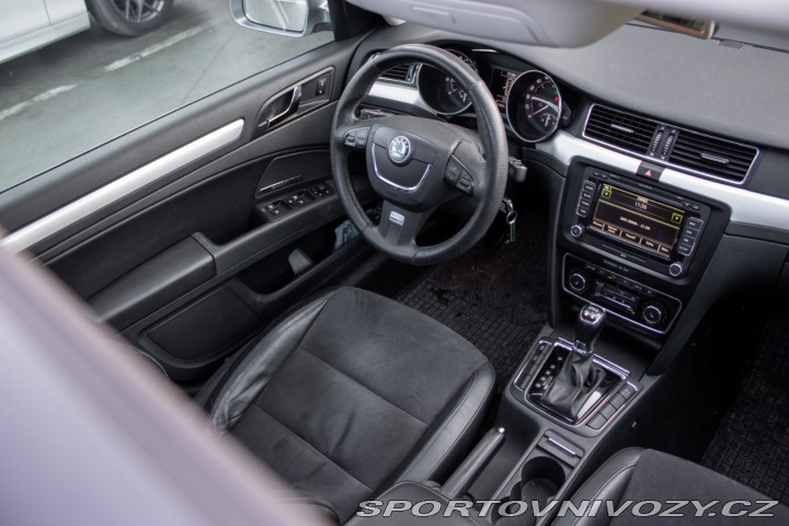 Škoda Superb 4x4 , 191kW, A/T, A6 / A 2012