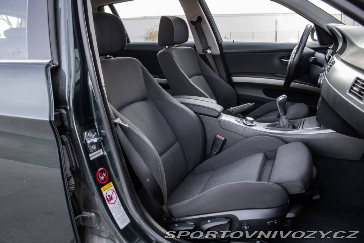 BMW 3 Touring 330d xDrive, 170 2008