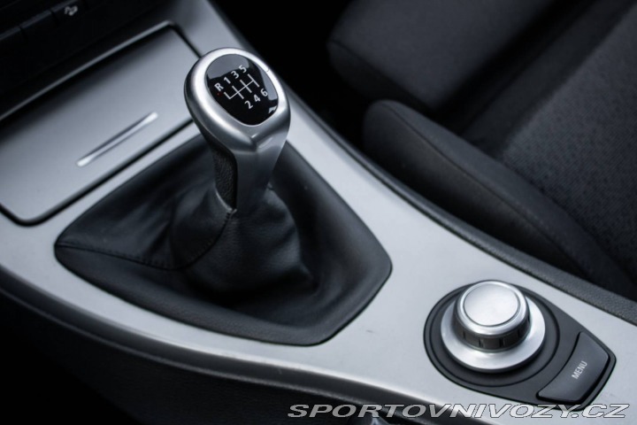 BMW 3 Touring 330d xDrive, 170 2008