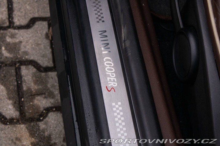 Mini Clubman CLubman 128kW AT / AJ NA 2009