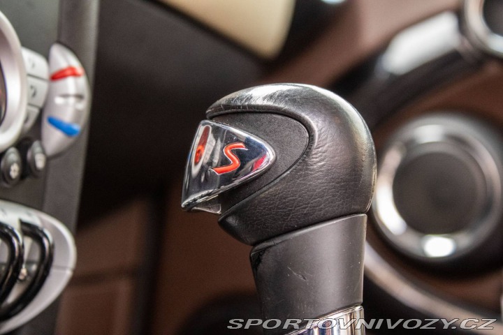 Mini Clubman CLubman 128kW AT / AJ NA 2009